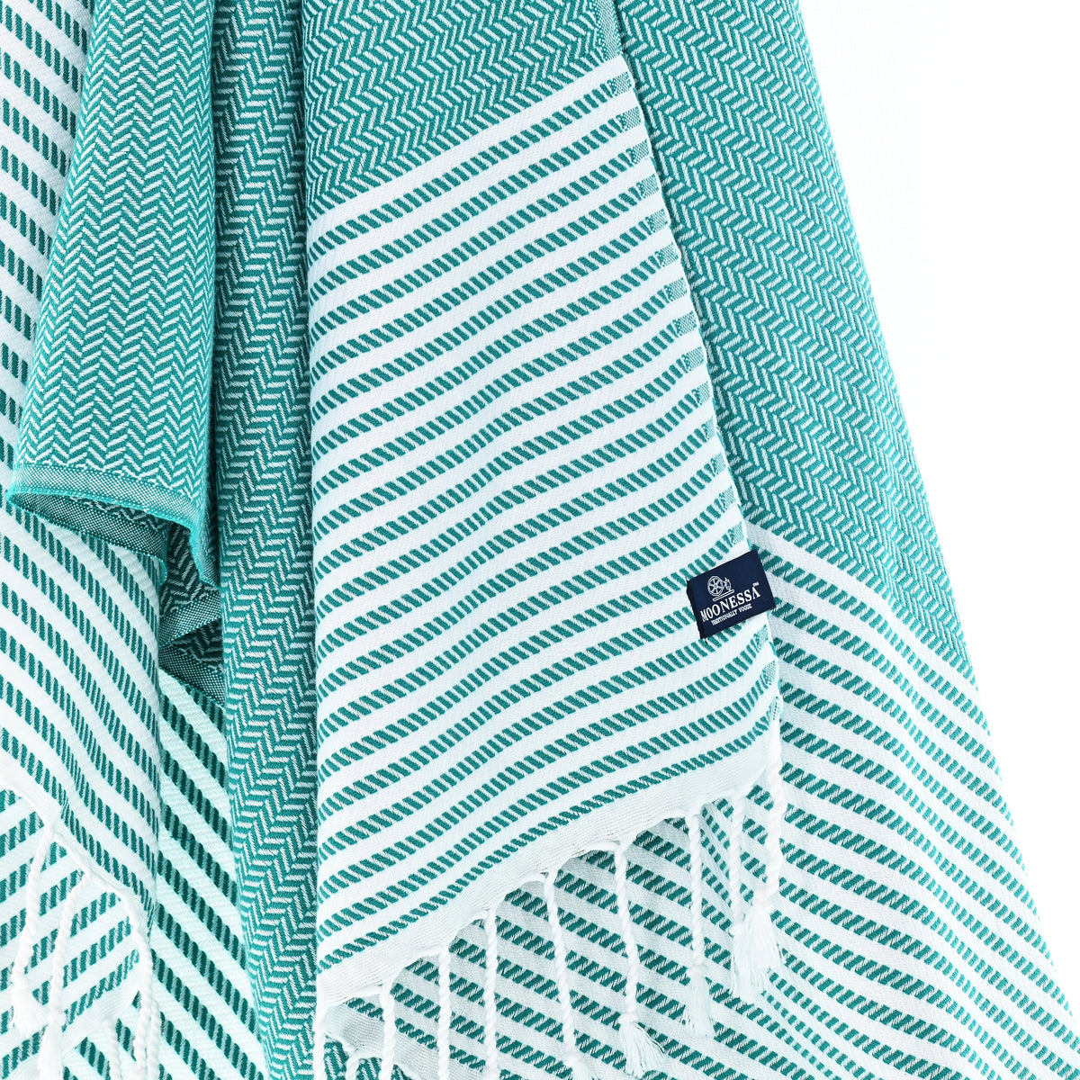 Turkish Towel, Beach Bath Towel, Moonessa Perth Series, Handwoven, Combed Natural Cotton, 400g, Teal, hanging close-up