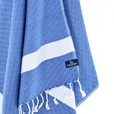 Turkish Towel, Beach Bath Towel, Moonessa Sydney Series, Handwoven, Combed Natural Cotton, 410g, RoyalBlue, hanging close-up
