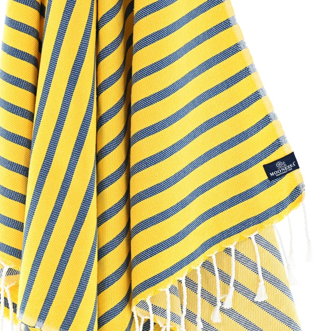 Turkish Towel, Beach Bath Towel, Moonessa Oxford Series, Handwoven, Combed Natural Cotton, 410g, Navy-Yellow, hanging close-up