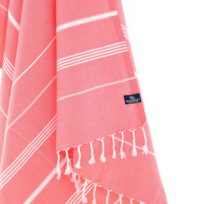 Turkish Towel, Beach Bath Towel, Moonessa Buldan Series, Handwoven, Combed Natural Cotton, 330g, CoralRed, hanging close-up