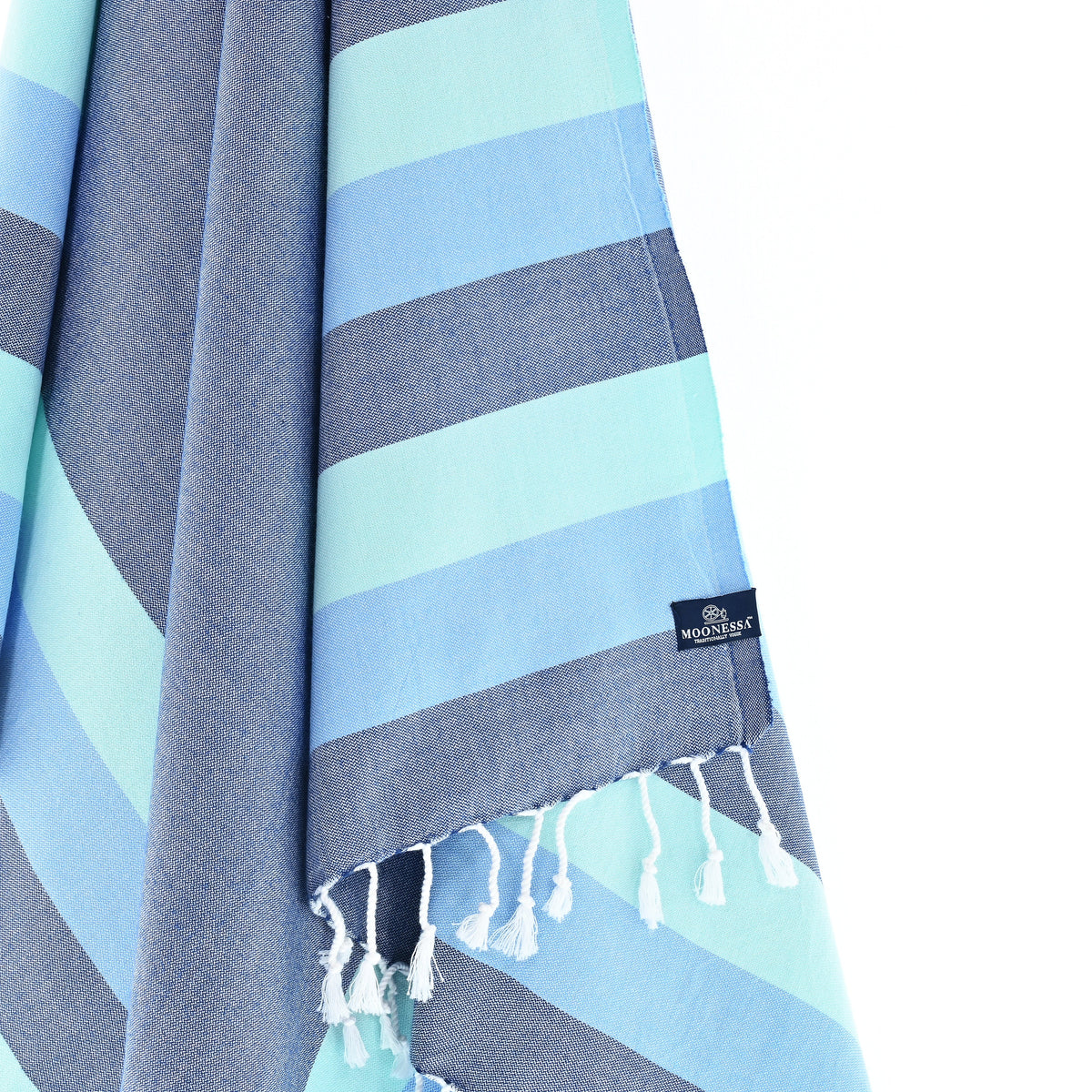 Turkish Towel, Beach Bath Towel, Moonessa Swan River Series, Handwoven, Combed Natural Cotton, 330g, Denim-Mint-Light Blue, hanging close-up
